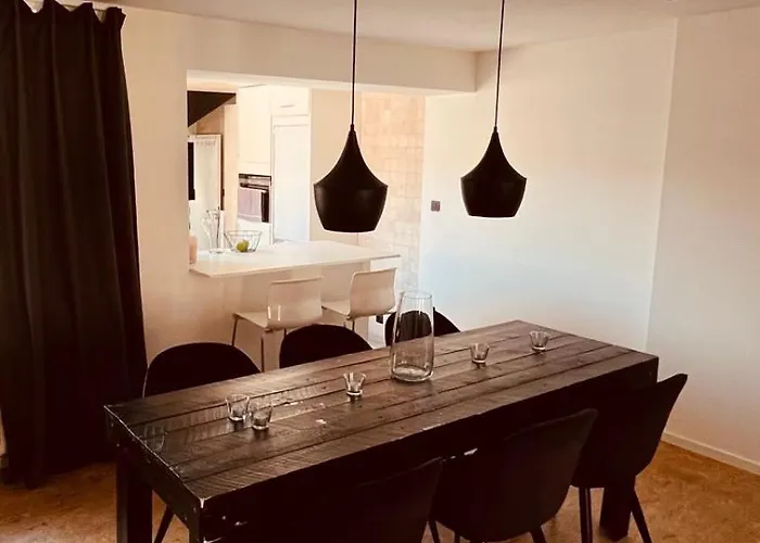 Апартаменти Lou De Mer *